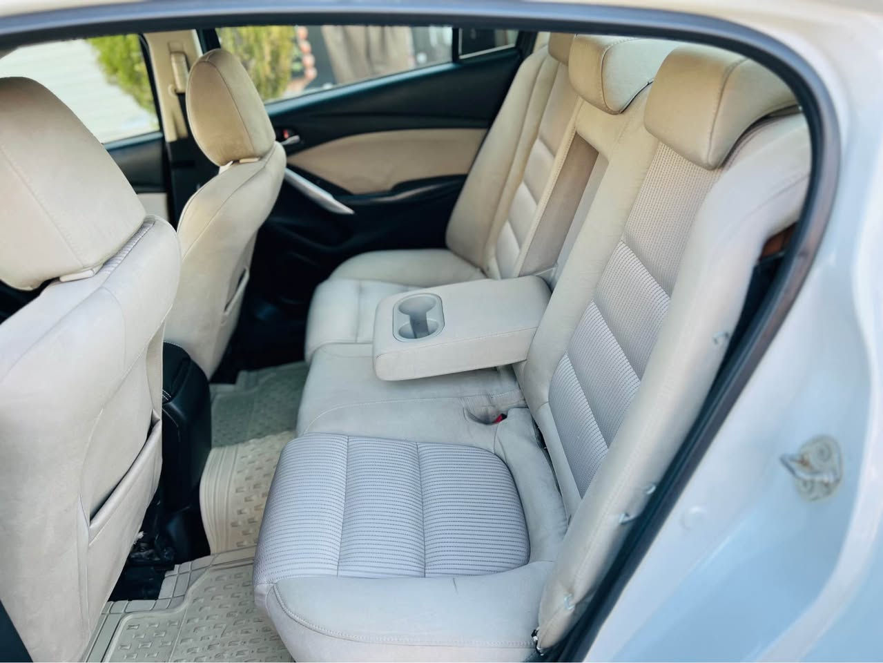 مازدا ٦
موديل ٢٠١٤ 
خليجى ٢ بارجه و به له يه ك بوياخ بي ناو بي ئيرباك سه نه وى و ره قه م نوييه 
گير و مه كينه ى به شه رت نموونه له جوانى 
نرخى ١١٧ وه ره قه و كه ميك مه جال 
بو زانيارى زياتر به يوه ندى بكه السليمانية, العراق


**إذا كنت صاحب هذا الإعلان وتريد حذفه لأي سبب، رجاءا أرسل رسالة إلى الدعم الفني**