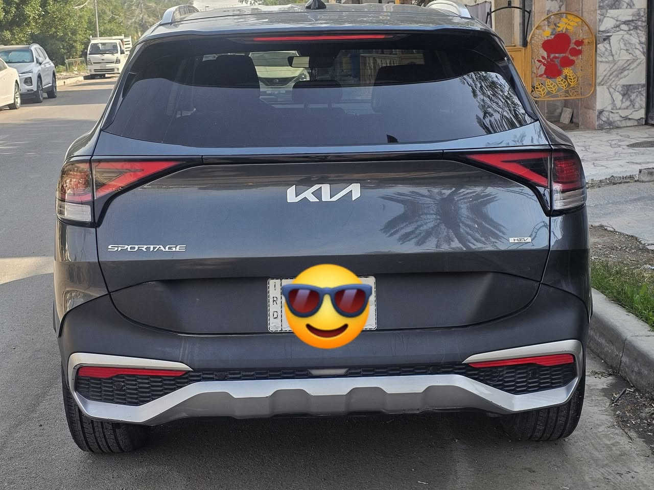 السلام عليكم سبورتج هايبرد
((((((((((( فول عدا الفتحه )))))))))))))))))
    (((((((((((((((((((بدون ايرباك))))))))))))))
 رقم بغداد بسمي 
موديل 2023 
ماشيه 40 سياره بدون نواقص حادثه موضح بلصور 
جتي بيه صبغ من امريكا 
سياره كامله من كل النواحي تخم تاير مشدود بيه 
مكان سياره شارع فلسطين ***********
السعر 183 ورقه بيه مجال قليل
