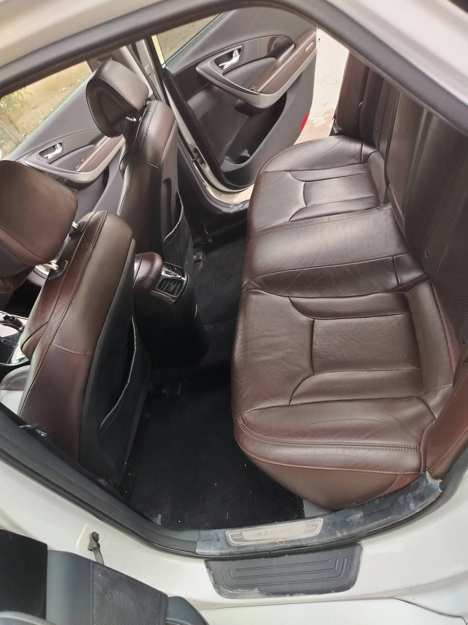 سلام عليكم ورحمة الله هونداي ازيرا موديل 2014 خليجيه
فول مواصفات للأخير

فقط جاملغ خلفي

6سلندر

سياره جديده مال بيت

مكان سياره بغداد حي العامل

السعر 135
***********
