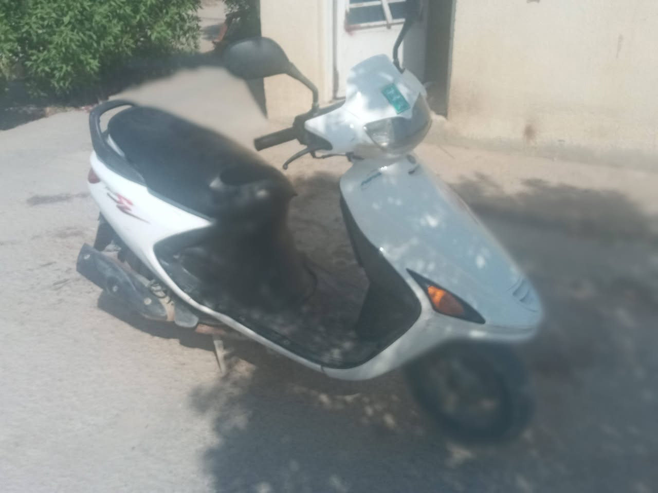 دراجة فراشه جديد كهرباء فول سلف محرك جديد.. سعر     350    هذا رقمي  ***********
