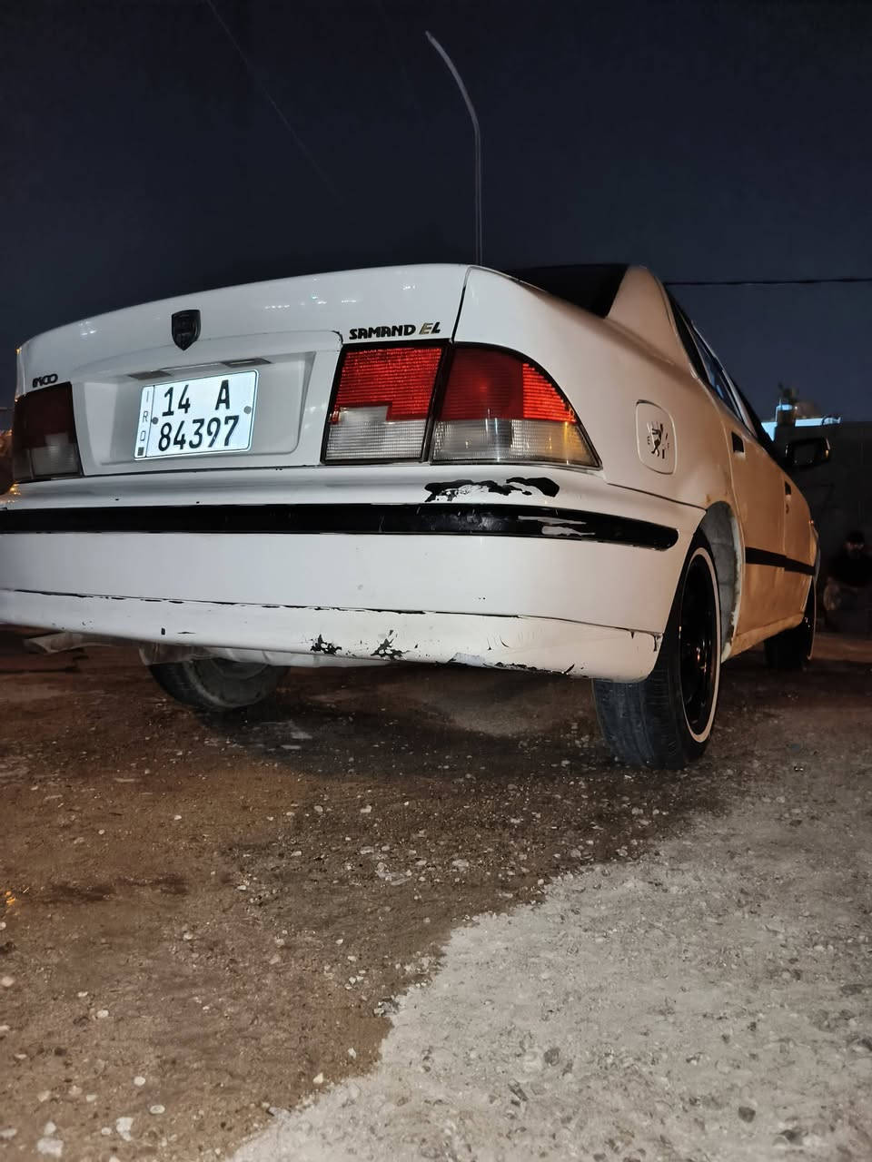 السلام عليكم 
للبيع سمند موديل 9 رقم بصره دولي الانكليزي تحويل ثاني يوم سنويه 2030 راعيها موجود عنوان سياره بصره الجزيره 
سياره جاهزه بيها ملاحضات بسيطه السعر 33وبي مجال
للستفسار ***********
