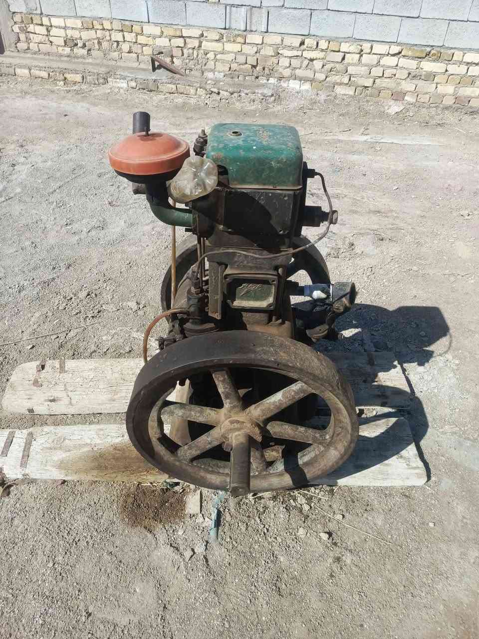 ماطور هندي فلاونين شرط شقل لبيع سعر 400واسط حي جهاد ***********
