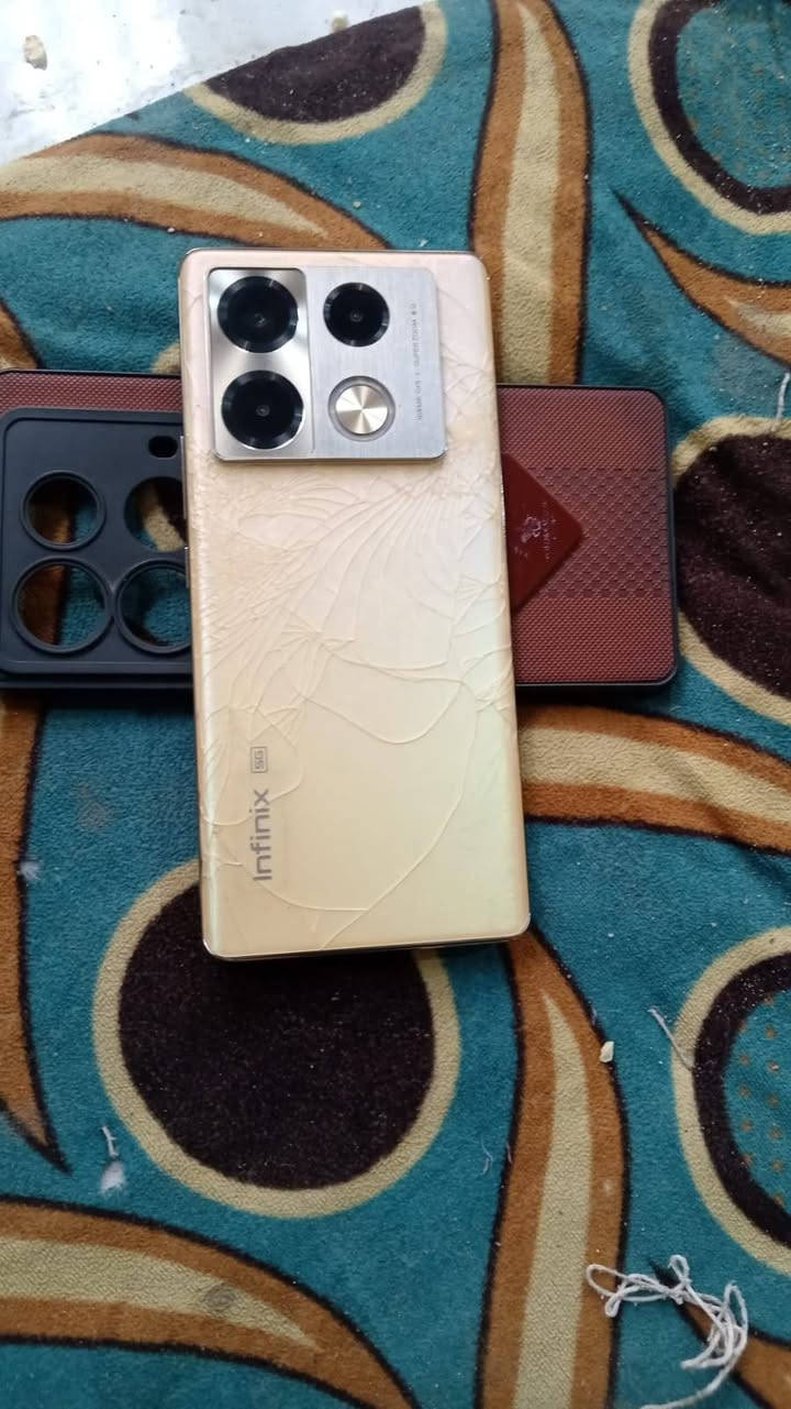 سلام عليكم انفنكس 40بروبلاص فايف جي للبيع السعر 180 والمراوس ايش عندك ودي صورك


**إذا كنت صاحب هذا الإعلان وتريد حذفه لأي سبب، رجاءا أرسل رسالة إلى الدعم الفني**