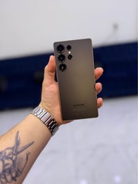 جالاكسي S25 ألترا • ١ تيرابايت • بالكرتون