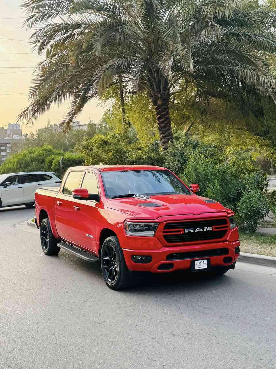 ياالله
السلام عليكم دوج رام2024 لارامي  وارد امريكي

حجم المكينه : 5.700 V8 

المسافة المقطوعه :25 الف ميل

الضرر : جاملغ وبنيد بدون دواخل شاصي مكفول  
   
#مواصفات

1.شاشه كبيره

2.بصمه

3.تشغيل عن بعد

4.كامرا

5.ويل كب

6.كشنات جلد

7.هيترات بلكشن + تبريد

8.رادارات 360
 

9.كشنات كهرباء

10.لايتات لد + زنون

11.كشافات 

12.اشاير بالمري

13.فور ويل 4x4

14.اتو ستوب

15. حساسات خلفي امامي

فول مواصفات مرقم بغداد

#السعر 360 وبيها مجال 
مرقم بغداد كامل بسمي

تفاصيل اكثر هذا رقمي*********** تحياتي

مكاني بغداد السيديه
