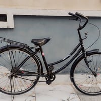 بايسكل بناتي حجم26 البايسكل كلش نضيف المكان بغداد بلدوره ابودشير الشهد...