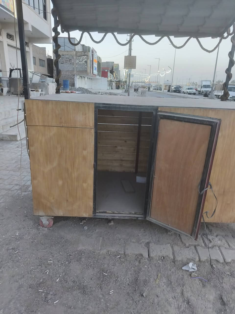 عربه لبيع ديالى بعقوبة حي المصطفى ***********
