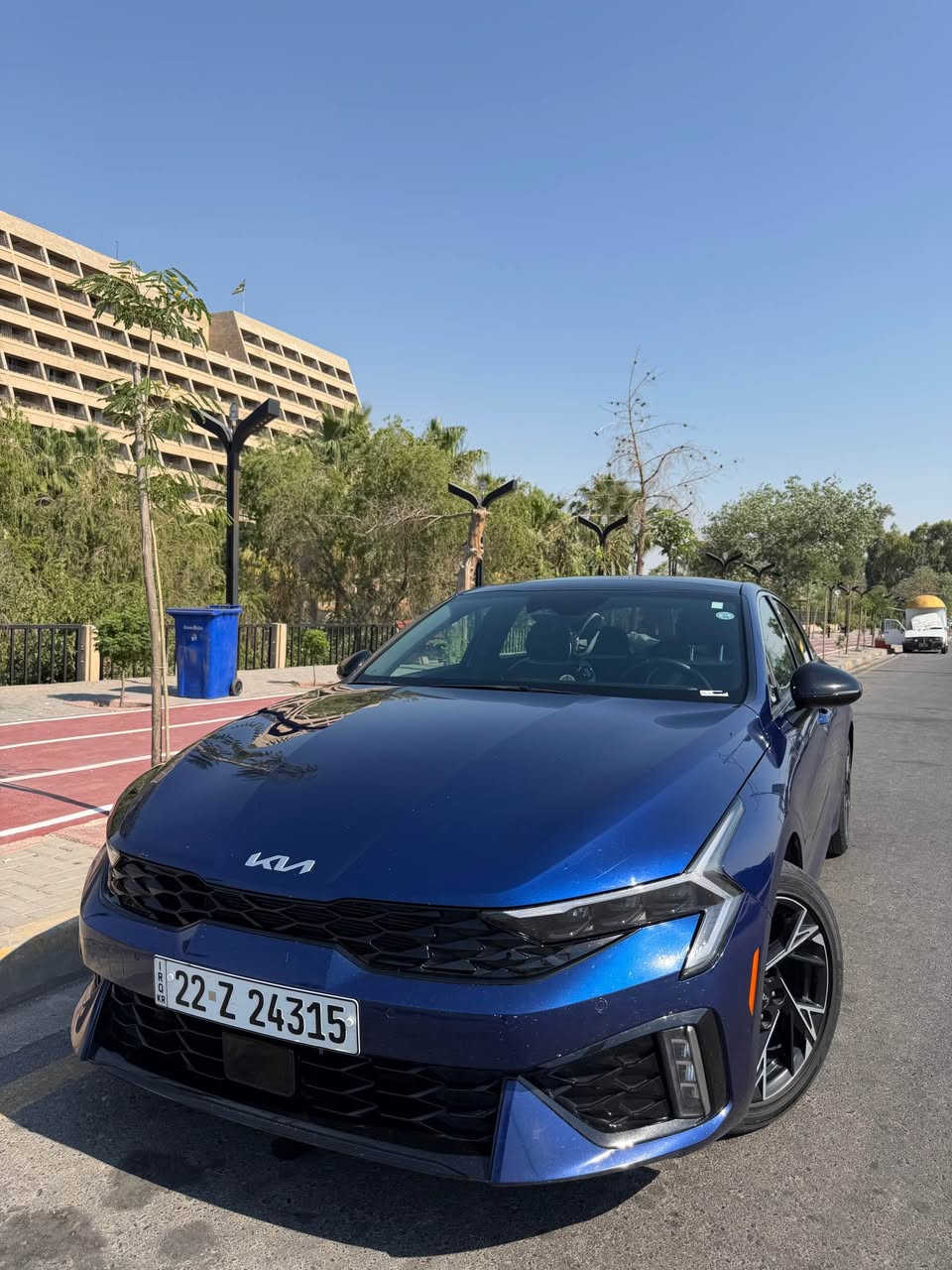 KIA k5 2025 GT Lain 2.5l
الموصفات فول الفول جيتي لاين ميحتاج شرح اخر مواصفات
الضرر قطعه واحده 1️⃣ جاملغ ايمن بدون دواخل بدون ايرباك بجم خلف كبس بشرط لاعطل ولا مسج وسيرفس كله يم الشركه كتيبات الشركه كله بيها بصمه+ مفتاح الامان هم
مكاني موصل رقم اربيل تحول وغرامه بشرط  السعر 228ورقه
للتواصل واتساب ***********
رقم الشاصي بل صور موجود 📍✨ موصل, نينوى
