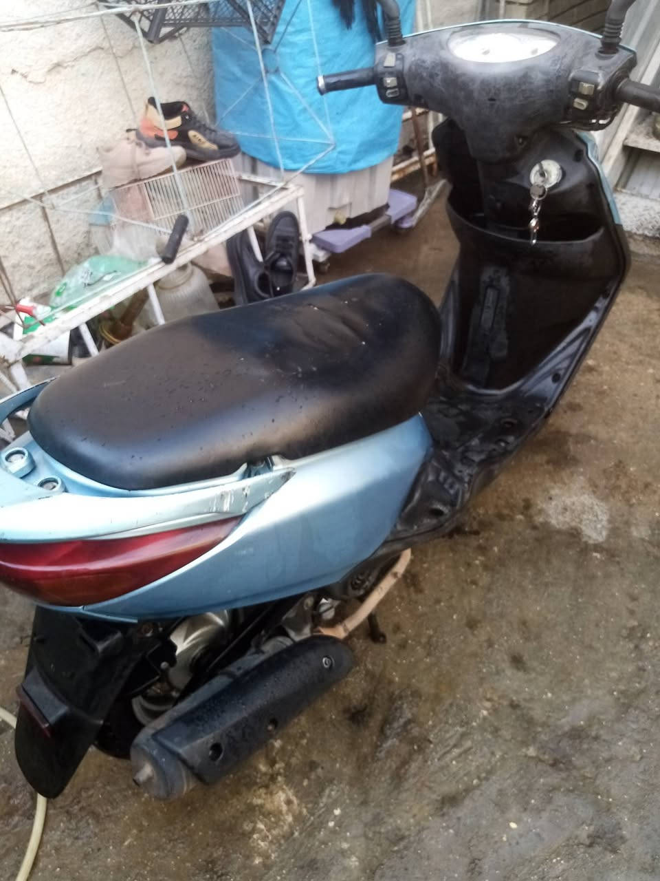 دراجه بريز نوزل البيع حي العامل قرب البانزين خانه مال خط سريع *********** السعر 600بيه مجال
