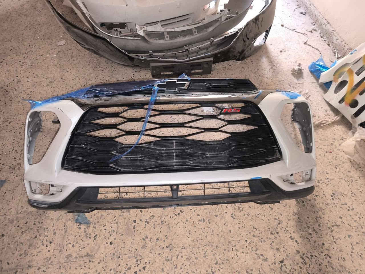 متوفر دعاميه كامله تفصيخ 
تريل بلايزر موديل 22و23 
RS


**إذا كنت صاحب هذا الإعلان وتريد حذفه لأي سبب، رجاءا أرسل رسالة إلى الدعم الفني**