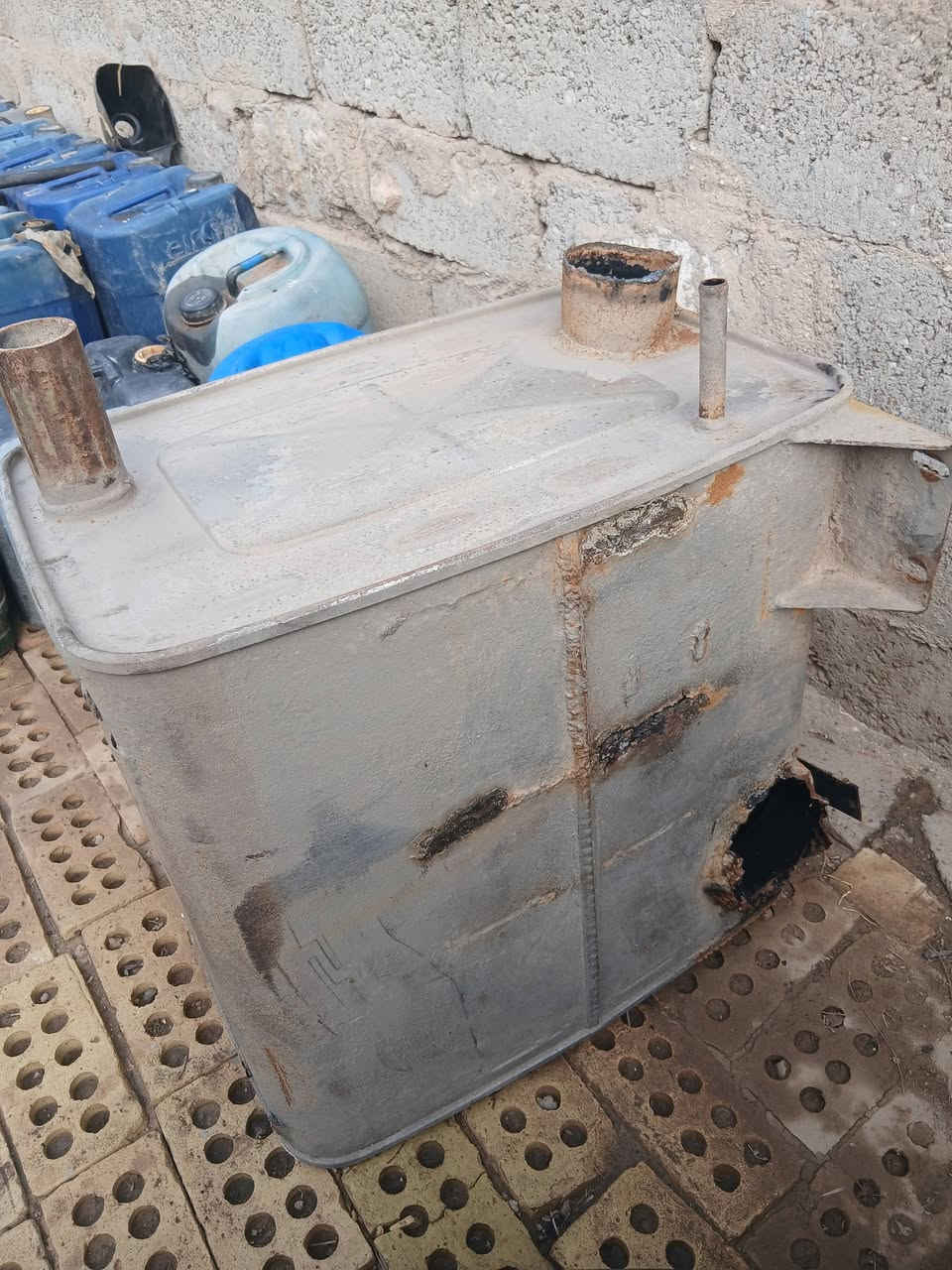 البيع صالنصه اكتروز مكاني تقاطع النهروان ***********
