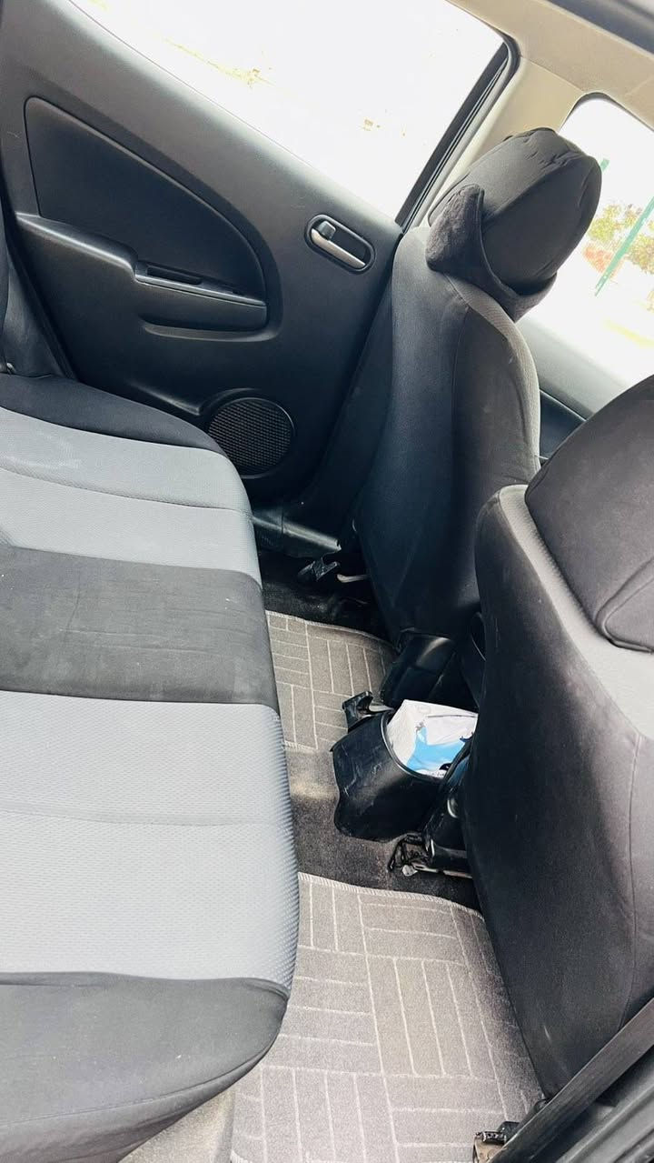 مازدای 2 2012 خلیجی سەیارەیکی زۆر جوان و بێ مەسرەف بەنزین زۆرکەم دەخوا کامل بۆیاخە لەسەر کاڵبونەوە و یەک قرچی بچوکی هەیە سەنەوی بەسەر چووە هەموو شتێکی غرامە و هەموو شتێکی بە شەرت 
72 مەعمەلەیکی برایانە هەڵەبجەی شەهید
*********** حلبجة, السليمانية
