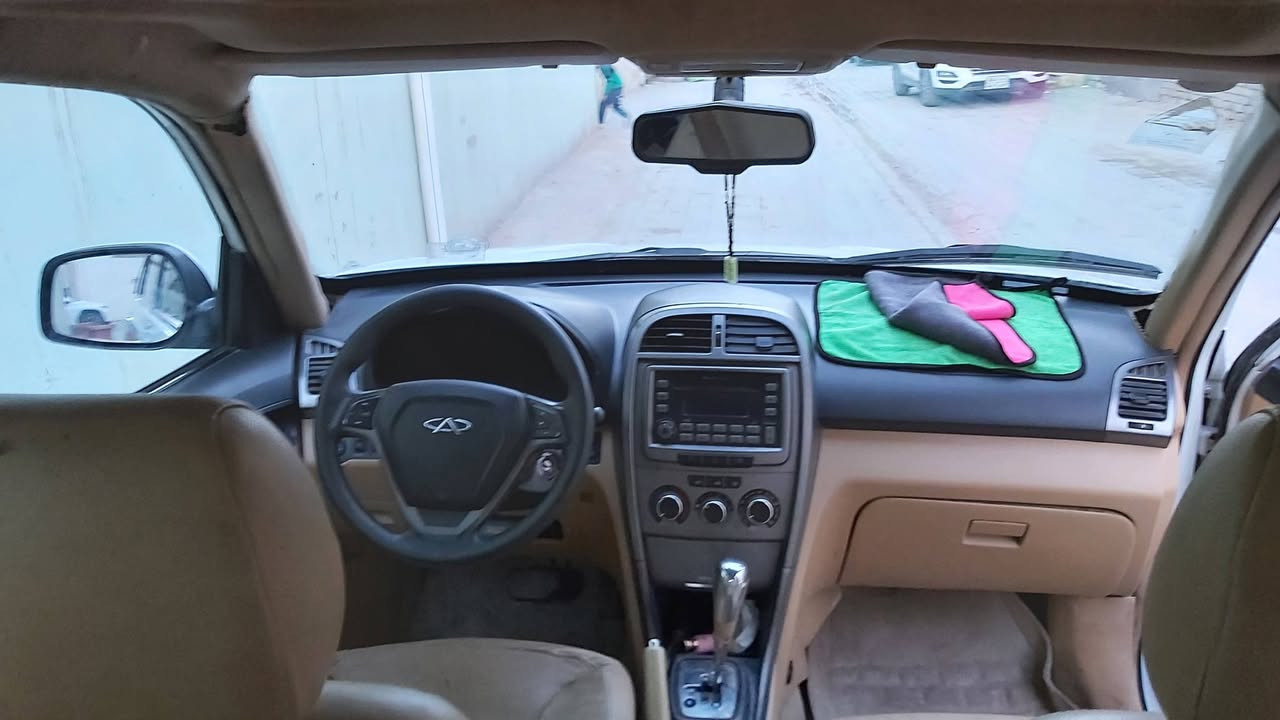 السلام عليكم تيگو للبيع موديل 2013 گير كهربائي مكفولة كفالة عامة من الصبغ والضربة بية بارد گد شبر فقط ب الجاملغ جهة السايق تبريد شغال ثلج وتدفئة المقاعد شغالة رقم قادسية السنوية ساقطة مالكها موجود شرط المداور السعر 50 وبية مجال للشراي 
العنوان : الكوفة 
رقم الهاتف : ***********
