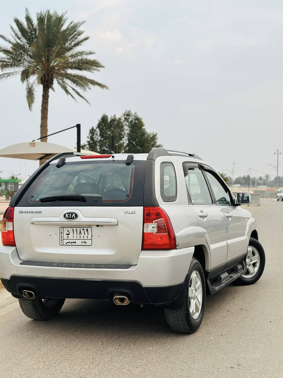 السلام عليكم
كيا سبورتج موديل 2009 رقم بغداد تحويل ثاني يوم 
سياره جاهزه من كلشي كير ومحرك مكفولات 
تبريد وحداديه خير من الله 
 بيها 5 قطع صبغ اثر جراد بدون دواخل شواصي والغود وتكم مكفولات 
المكان الفلوجة الأنبار 

السعر 112$وبيها مجال للطيبين 
***********
***********
