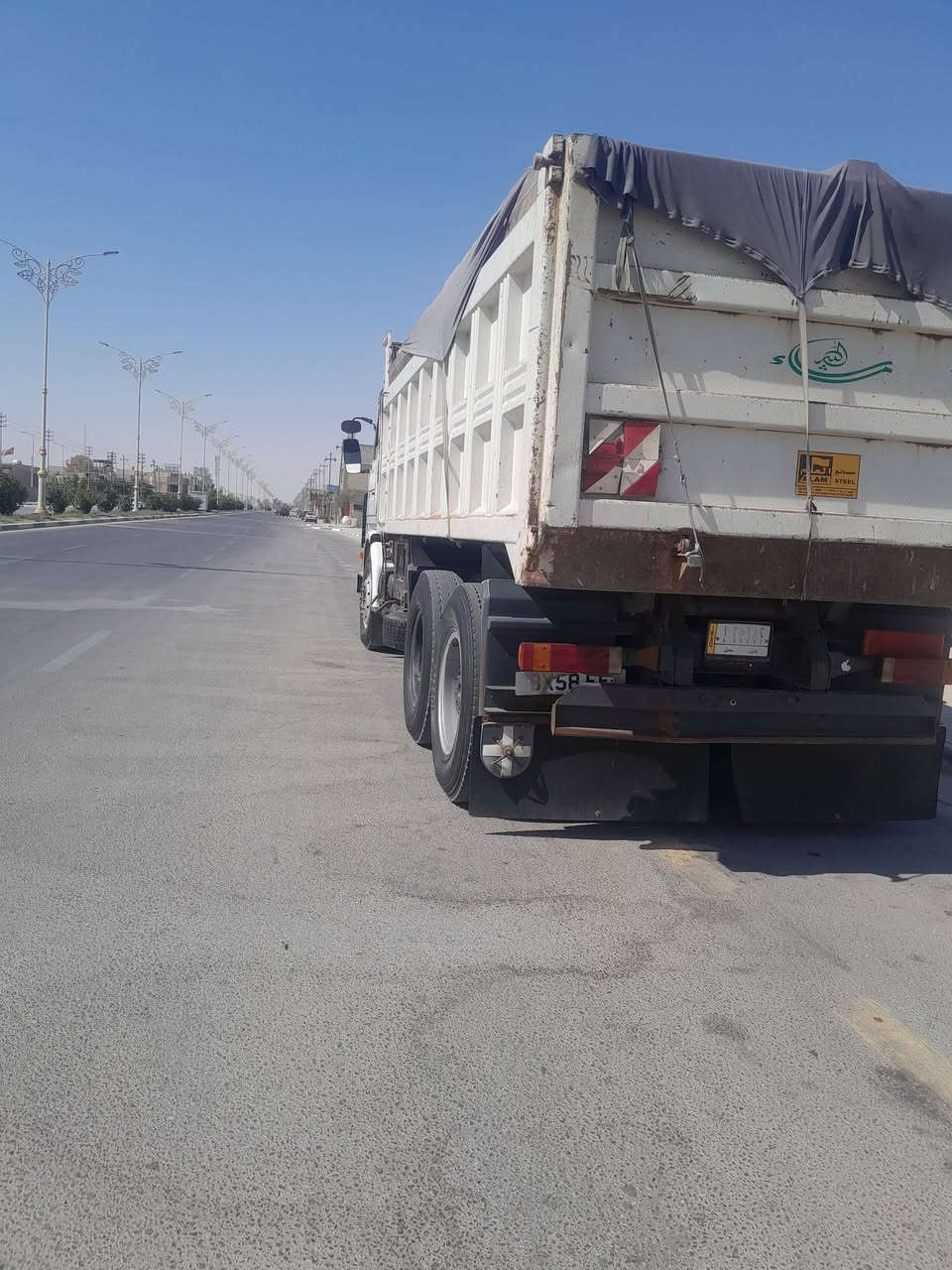 سلام عليكم اسكانيا للبيع ١١٣ مكينه ١١٣ مجموعه خريطه كير ٣x٣ شاصي ابو ١٠ سعر ٢٨٠     ***********
