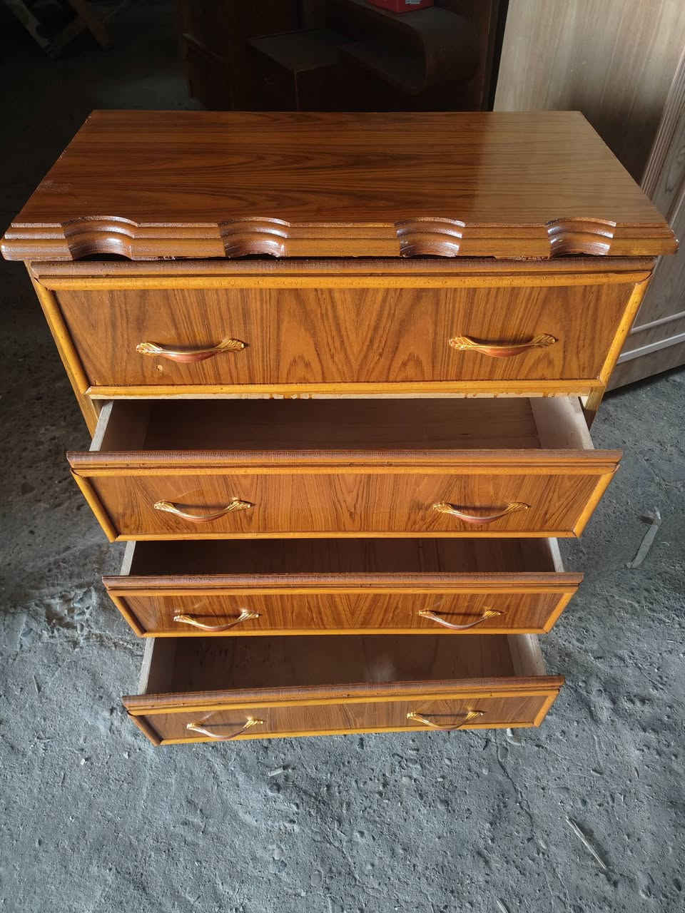 السلام عليكم مجرات للبيع مستخدم أخو الجديد خمس جكامج العلو 110 والعرض 80السعر 75وبي مجال التواصل على الخاص


**إذا كنت صاحب هذا الإعلان وتريد حذفه لأي سبب، رجاءا أرسل رسالة إلى الدعم الفني**