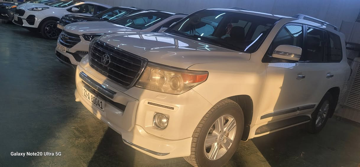 السلام عليكم اخواني الأعزاء
للبيع لاند كروز موديل 13ساز

رقم أربيل 

سيارة نظيفة جداً 

السعر 35الف$قابل للتفاوض 

موقع السياره بغداد التاجي 

للاستفسار ***********📞
