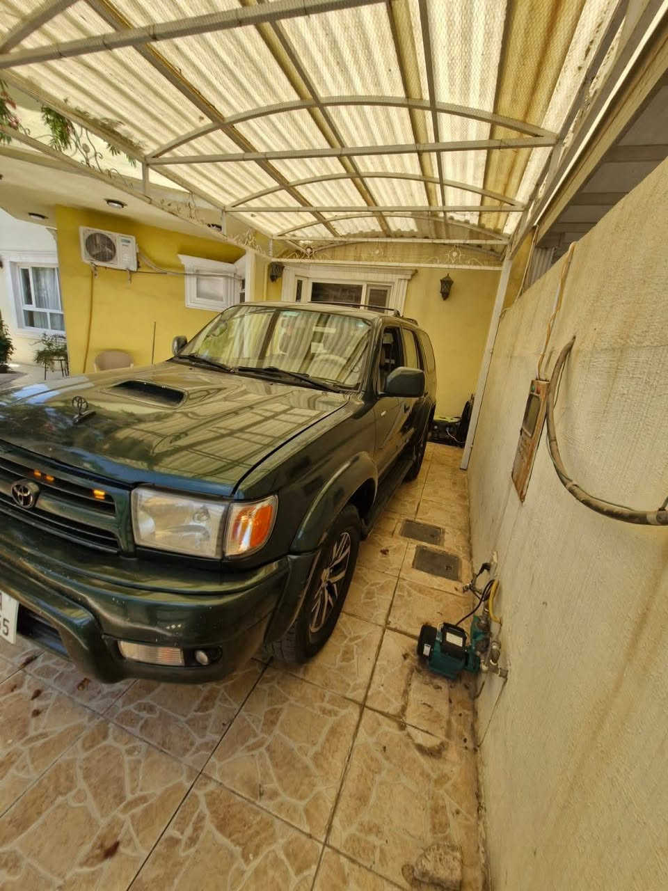بسم الله الرحمن الرحيم
4Runner 3.4l v6 2wd
موديل 2000
مكينه كير تبريد ويا السويج شرط
كلشي بيها من الدعامية للدعامية شغال
منظومة بريك كامل متبدل مع الدهن
منظومة المي اتبدلت بالكامل
السيارة ابلاد مبيها جطل واير
تخم تاير جديد 
السيارة بيها قطعتين صبغ لان جاردة
مبيها حادث بيها بارد قطعتين كما موضح بالصور
وبيها جراد قليل كما موضح
بيها الطوافة البانزين عطلانه فقط
كلشي بيها حرفياً شغال
من كروز سرعة وماسحه خلفي وهالقصص
رقم اربيل الجديد 
السعر 115$ ورقة
مكان السيارة اربيل
الميعجبه السعر يكتب يا الله ويصعدلنه المنشور
وترة يك حساب تاخذ رخيص تصرف عليه
وكلشي بفلوسه والرزق ع الله 
واسف ع الاطالة
للأستفسار 
***********
