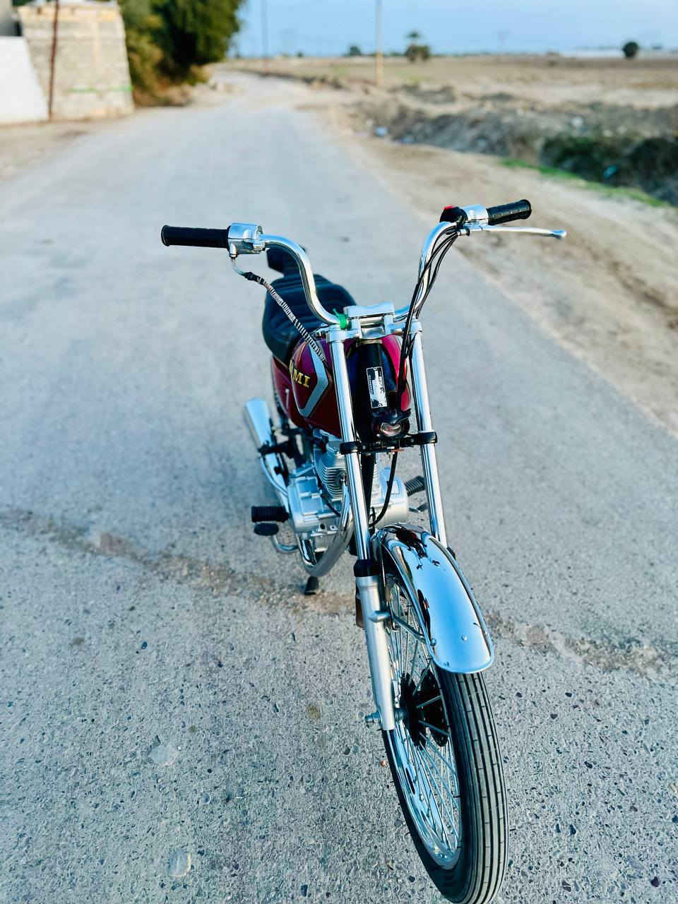 للبيع نامة شلامچه تعمير 25 ول شاصي 20 ارشا اوراق اصولي دراجة تفيلس ما مفيلسه ومتعوب عليهة الشراي يتصل عل رقم 
مو شراي لا اتعبني  ***********
