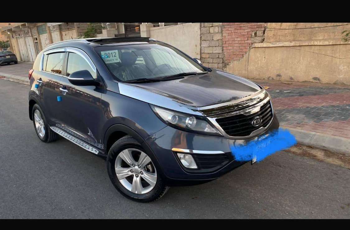 السلام. عليكم. 

سبورتج. 2012
فول 1/1
تحكم ستيرن صفحتين 
كأمره  خلفيه 
حساسات
بنوراما قطعتين 
خمسه 5️⃣ ويل 
تخم تاير جديد 
سويج شخاطه 
محرك 2000دوش 
اشاير مري 
مري شفط 
كراسي مخمل 
ارضيه مغلفه جلد 
تبريد ثلج 
تدفئه نار 🔥
يدات نيكل 
دواسات 

 

ملاحظه )السياره مكفوله كفاله عامه بيها فقط نص جاملغ خلفي  شرط ما عابر   

رقم صلاح الدين  شرط التحويل ثاني يوم  سنويه 2030

السعر 138 وبيها مجال 

***********
***********
مكان سياره صلاح بيجي
