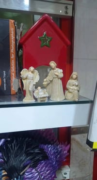 ديكور منزلي • قطع متعددة • للبيع