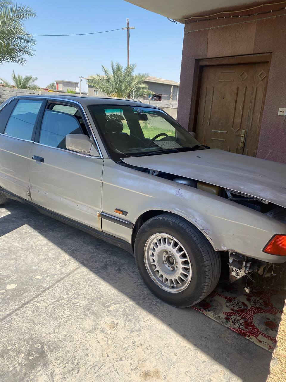 السلام عليكم اخواني
مكلف بالنشر الاتصال بصاحب السيارة رجاءاً 
للبيع  بي ام 92 حجم 730 مكينه وكير وصدر كفاله بسمي سنويه ساقطه ب2023 رقم انبار تاخذ مني تحويل اخوان السياره مال تعمير مو تجيني وتكول السياره تريد ادري تريد تره. مكاني واسط الصويره رقمي *********** سعره 35 وبيه مجال بسيط
