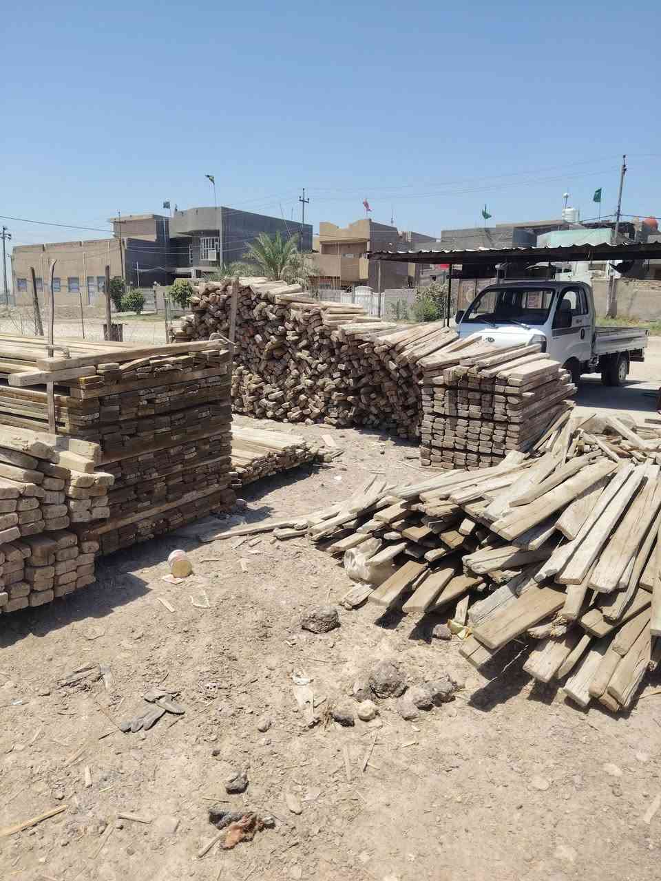 السلام عليكم قالبين خشب للبيع حله شارع 80 للاستفسار الاتصال على الرقم ***********
***********

