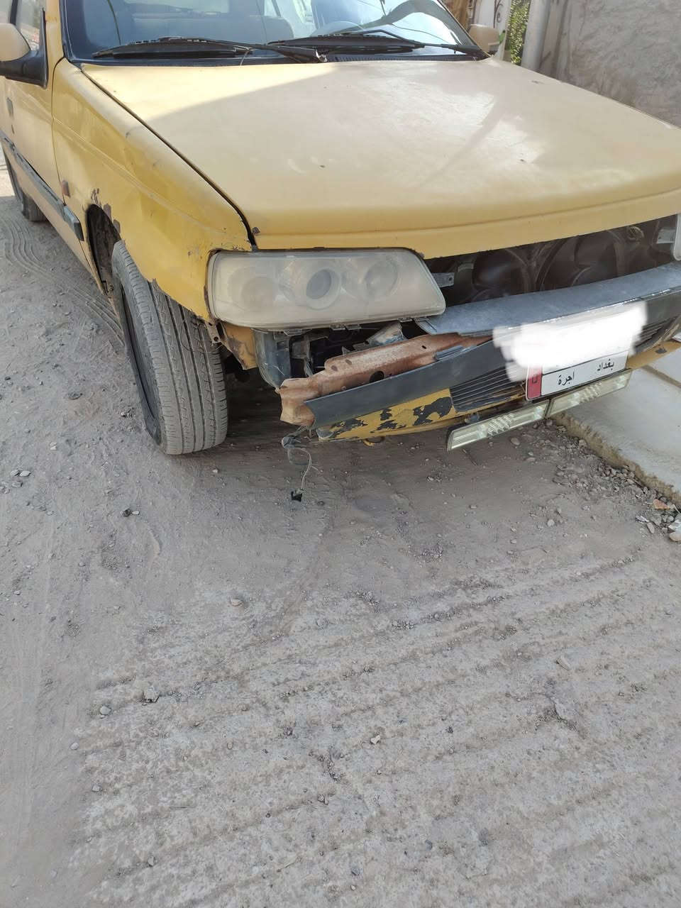 بيجو 405 موديل 10 رقم بغداد سنويه ل 29 بسمي تحويل مباشر السياره عوزها ترتيب السعر 27 بيها مجال بسيط 
مكان السياره واسط كوت اي استفسار الاتصال على الرقم ***********
