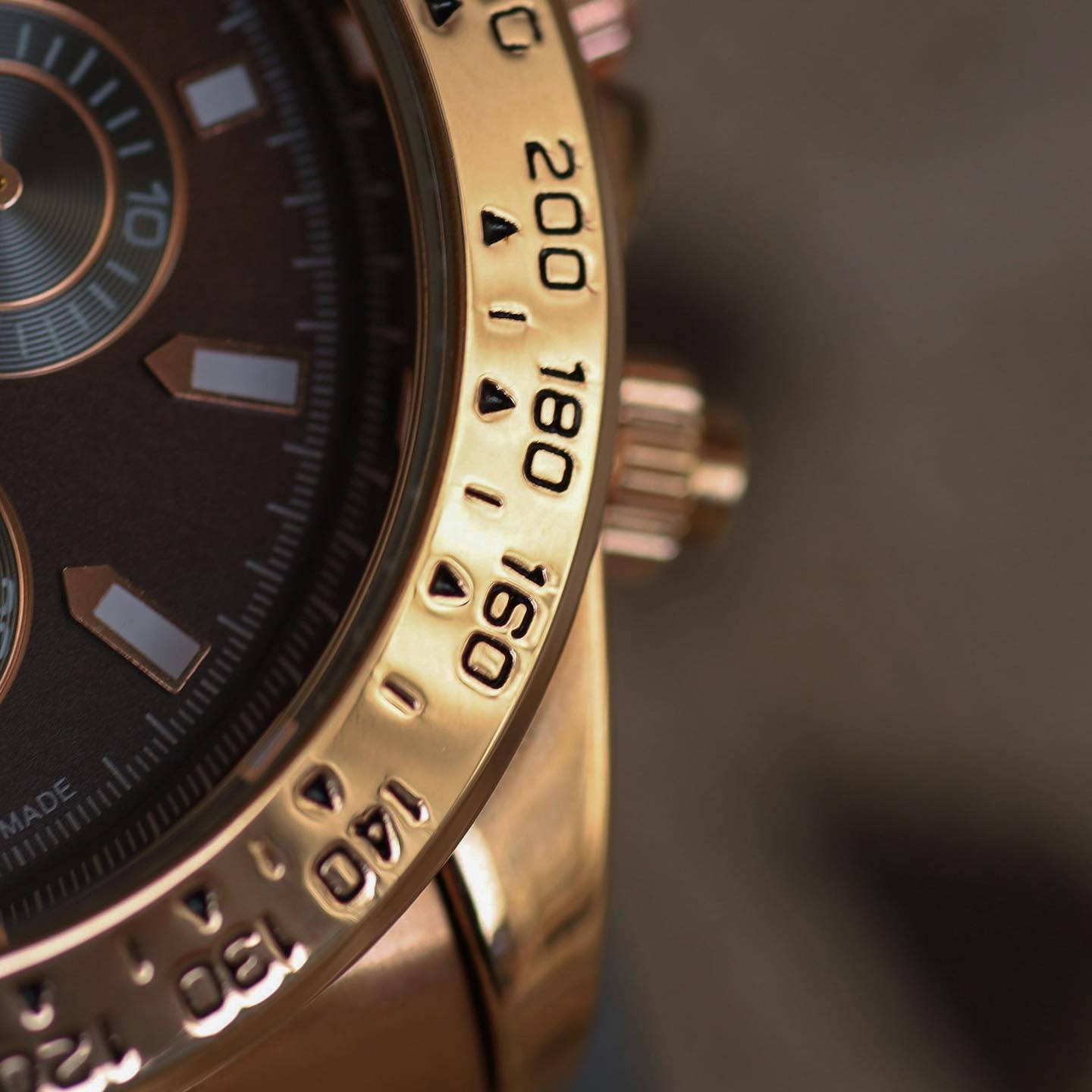 Zain_Watch
ساعة رجالية ماركة ROLEX

المواصفات 
.اللون برونزي
.المينة باللون الجوزي
.الوزن:-140g
.ساعة توقف
.زجاج مقاوم للخدش
.السير ستانلس ستيل مطلي باللون البرونزي
.ضمان مدة سنة
.تأتي مع علبة جلد

السعر (55.000)
يوجد توصيل لجميع محافظات العراق
(التوصيل من يوم الى ٣ايام)

للإستفسار:***********
او مراسلة الصفحة
♦️التصوير داخل الصفحة تصويرنا

#ساعات #رجالي #توصيل #f #اكسسوارات #العراق #m #a #ملابس #ماركة #tiktok #instagram #fashion #facebook #تجميل #أناقة #هدايا #هدايارجاليه #هدايامميزة #ضمان #hublot #followforfollowback #explorepage #ex #explore #share #like #instalike #save #money

