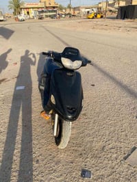 دراجه للبيع  دراجه نضيفه عوزه ترتيب ققليل  السعر 250 للستفسار 07882055...