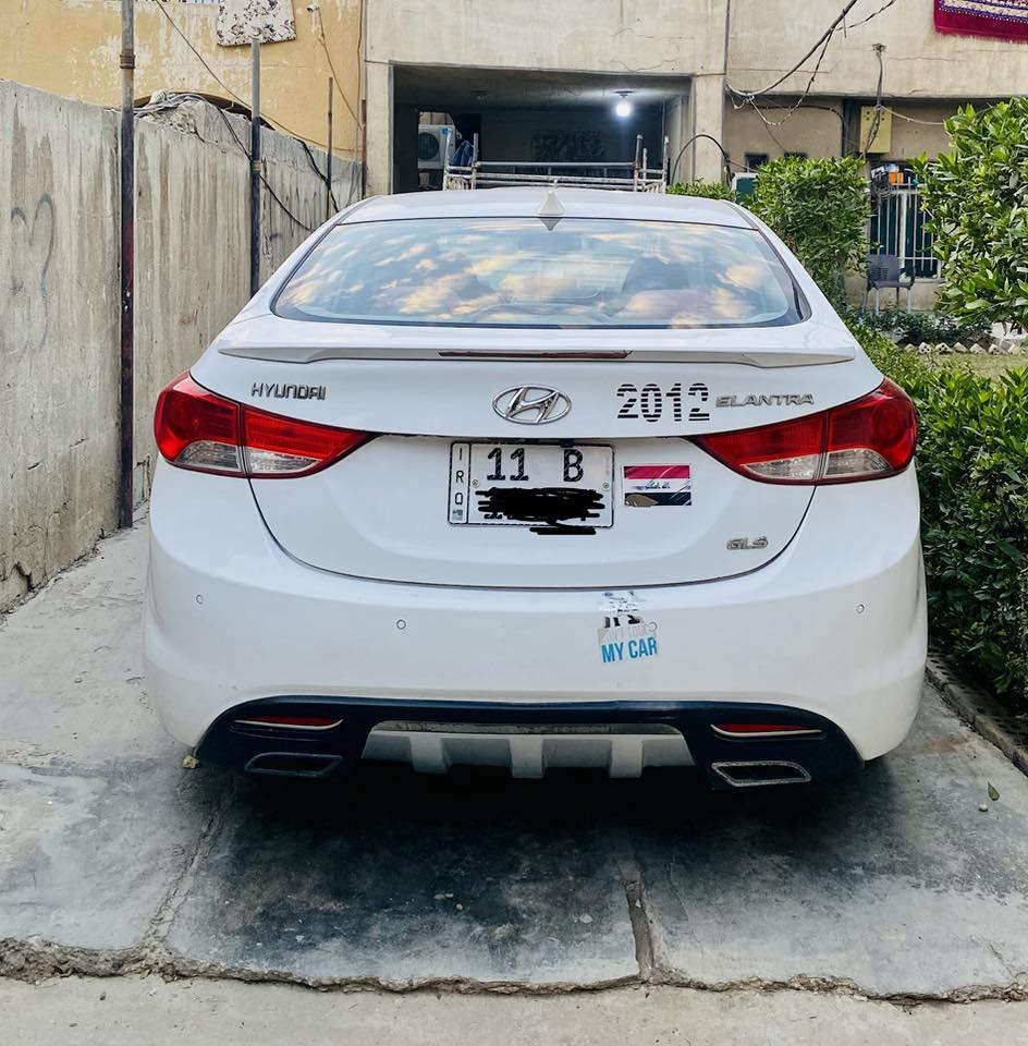 الانترا موديل 2012 خليجي  محرك 1800 مكاني بغداد الزعفرانية ***********     117
