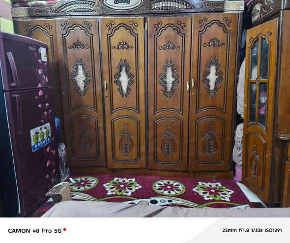 كاونترات عدد ٢ نضيفات وغرفه اخشاب ناصريه مركز ***********
