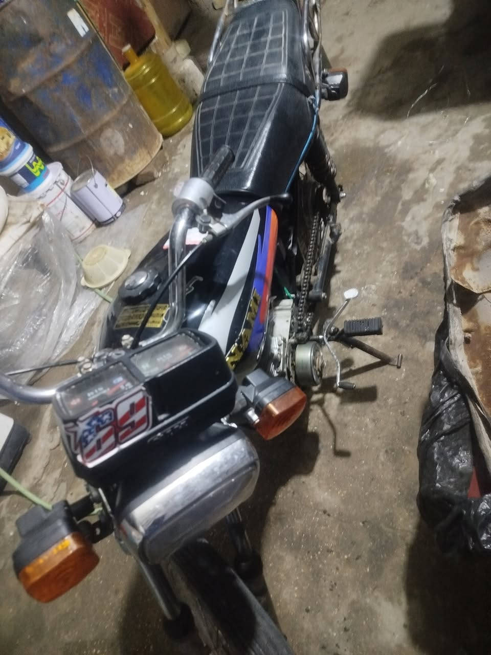 السلام عليكم دراجه اربعه كير كلك دراجه ماببه شي شغاله وتجفيت جديد بعده ع سحك مكاني كربلاء حي العامل سعر225قفل قفل المو شراي فدوه ليتعبني. ***********
