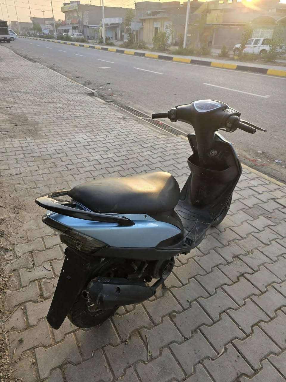 للبيع ماكس عداله دراجه خير من الله اي نقص مابيها نكره سلف وهندر كهربئيات كلها شغاله شلعه ومعدال السعر ٥٠٠وبيها مجال *********** مكاني ديالى تقاطع القدس
