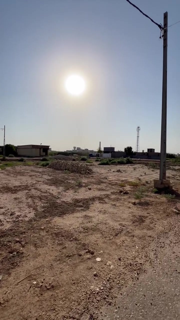 🔴قطعة للبيع مساحة 306 متر
الواجه 18 متر.
النزال 17 متر
مدفونه و جاهزه للبناء
وأيضاً تباع قطعتين مساحه القطعه الواحده 153 متر
متوفر كافه الخدمات
شبكه مياه 💦  وكهرباء 💡وتبليط 🏘️
❗️❗️السعر 45 مليون وقابل للتفاوض ❗️❗️
📍حي المعلمين طريق السيد إبراهيم على خط النفط
للاستفسار
***********
ناطق الربيعي
