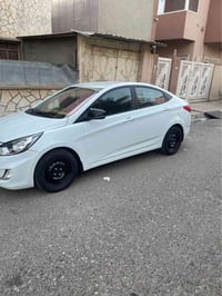 اكسنت 2012 • جير عادي • ضرر خلفي