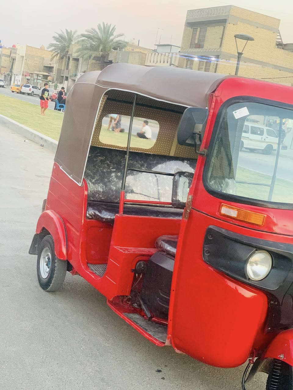 تكتك للبيع موديل ٢٠١٩ شهر ٢ تكتك نضيفه جاهزه لشارع مكينه اكسن جديد عارضها ب٦ و٧٠٠ وبيها مجال العنوان بغداد مدينه الصدر ***********
