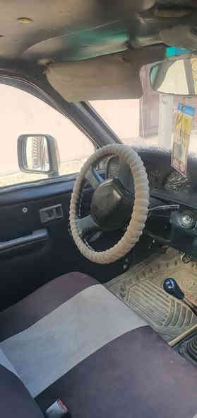 للبيع السعر 50 وبيه مجال 
صبغ عام 
شرط محرك كير اكسن شاصي 
بيه كابون بانزين  موصل حي الانتصار 
***********
