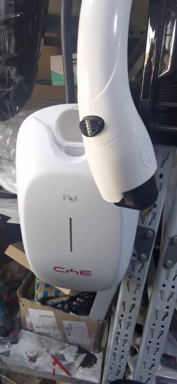 شاحن 32 امبير ٧ كيلو واط اصلي لجميع السيارات الصيني ***********
