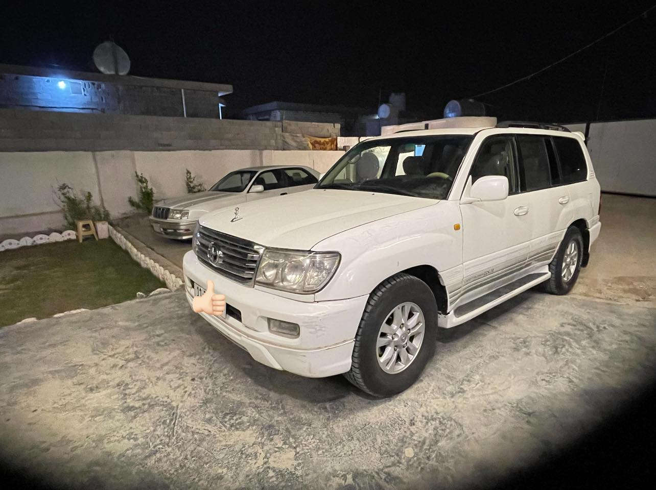 سلام عليكم لاندكروز 2006فول مواصفات ثلاجه تبريد 3قطع ثلج ❄️ لايت زنون تخم تاير دلوب اصلي جاهزه سنويه 29تحويل ثاني يوم صبغ بيه مكانات أبيع عام حته ماتعبك بدون حادث قوي بيه طخات  بسيطه  لا كلبه ولا تجيه امراوس فقط لاندكروز من 8 فوك مكلوبه عادي صبغ عام عادي  ضرر ميهم بس امنسبه رقمي 👈***********
