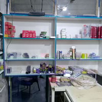 رف تعليك تفصال قياسه 200*120 رايده ب 70 وبيه مجال بسيط مكاني بغداد الد...