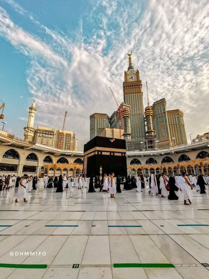 🕋✨ #العرض_الاقتصادي_الذهبي ✨🕋

تعلن شركة أهل الجود للسفر والسياحة عن فتح باب التسجيل لعمرة شهر صفر  وشهر ربيع الأول الخير عمرتين بسفرة واحدة وبالتقسيط وبأسعار مميزة جدًا.

📅 موعد السفر: نهايه شهر صفر على بداية شهر ربيع الأول الخير

━━━━━━━━━━━━━━━
🕋 العمرة البرية
━━━━━━━━━━━━━━━

💰 السعر نقدًا: 750,000 الف

🔹 دفعة أولى: 100,000الف
🔹 قسط شهري: 50,000الف

📍 البرنامج:
🔸 ليلتان في المدينة المنورة
🔸 خمسة ليالي في مكة المكرمة

━━━━━━━━━━━━━━━
✈️ عمرة الطيران
━━━━━━━━━━━━━━━

💰 التصريف للشركات : 1000000

🔹 دفعة أولى: 100,000 الف
🔹 قسط شهري: 100,000 الف

📍 البرنامج:
🔸 3 ليالٍ في المدينة المنورة
🔸 7 ليالٍ في مكة المكرمة

━━━━━━━━━━━━━━━
✅ يشمل البرنامج
━━━━━━━━━━━━━━━

✈️ تذاكر الطيران ذهابًا وإيابًا
📄 تأشيرة الدخول (الفيزا)
🩺 التأمين الصحي للمعتمر
🚌 باصات حديثة ومكيفة
🏨 السكن في فنادق نظيفة ومريحة
🍽️ ثلاث وجبات يوميًا
📖 إرشاد ديني وشرح مناسك العمرة
🎤 محاضرات توعوية ودينية
🕋 ختمة قرآنية داخل الحرم المكي
🎁 هدايا للمسافرين (حقيبة سفر صغيرة + كتيب أعمال العمرة)

📍 مزارات المدينة المنورة:
• جبل أحد
• قبر سيد الشهداء حمزة (عليه السلام)
• المساجد السبعة
• مسجد ذو القبلتين
• مسجد قباء

📍 مزارات مكة المكرمة:
• جبل ثور
• جبل الرحمة (عرفات)
• منى
• مزدلفة

━━━━━━━━━━━━━
للاستفسار / 
***********🌐
***********🌐
