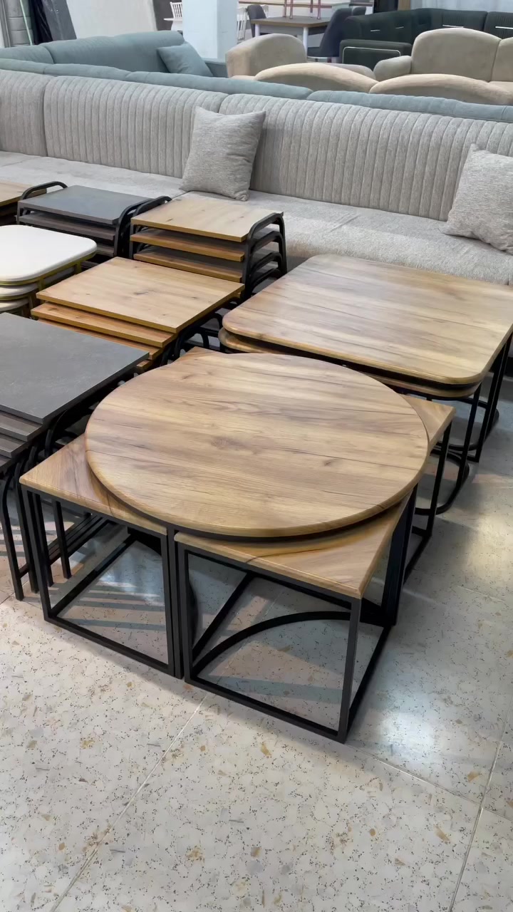 مۆدێلە زۆر جوان و عەمەلیەکەمان بۆ هاتەوە 
تەپڵەکی شێوە مقاڵی کە رۆخێکی باریکی هەیە رێگری دەکا لەوەی شت بڕژێتە سەر فەرش بە رەنگ زۆر جوان بەردەستە نوێ ناو کارتۆن بۆ زانینی نرخ مەسج بکا
ناونیشان حاجیاوا نزیک پێشانگاکان گەیاندن بەردەستە


**إذا كنت صاحب هذا الإعلان وتريد حذفه لأي سبب، رجاءا أرسل رسالة إلى الدعم الفني**