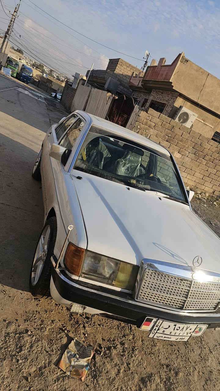 مارسيدس 190 طيارين
مديل1988
 محرك وكير و اكسل بشرط 
سنويه لل 28 
شرط التحويل 
مكاني موصل الشراي يخابر
السعر 38 و مجال بصيط  ***********
***********
