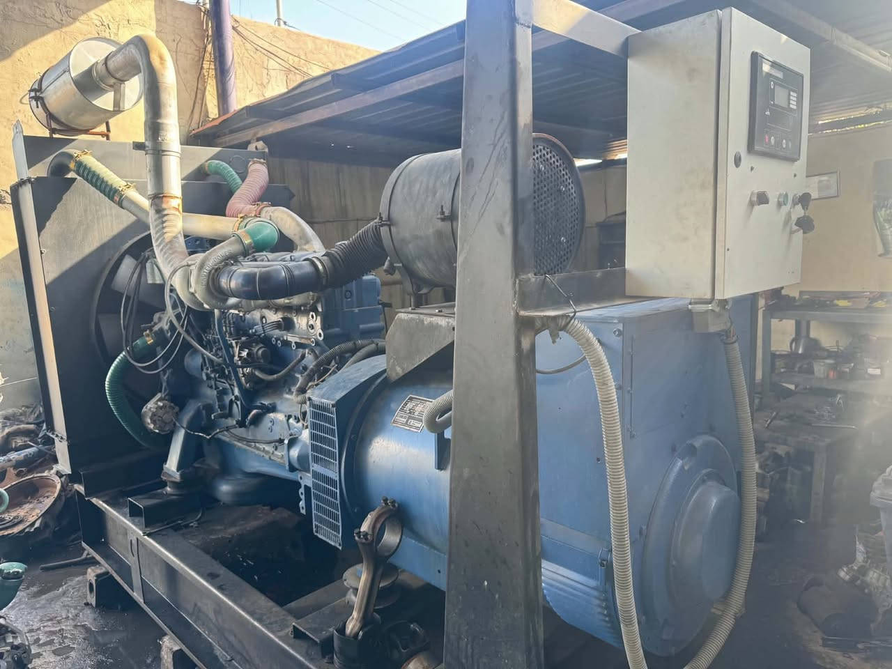للبيع مولده فالفو F12/122 محرك استندر مامفتوح شرط لتصرف ولا بخار توليد 300
KV مكان كركوك 07701
304994


**إذا كنت صاحب هذا الإعلان وتريد حذفه لأي سبب، رجاءا أرسل رسالة إلى الدعم الفني**