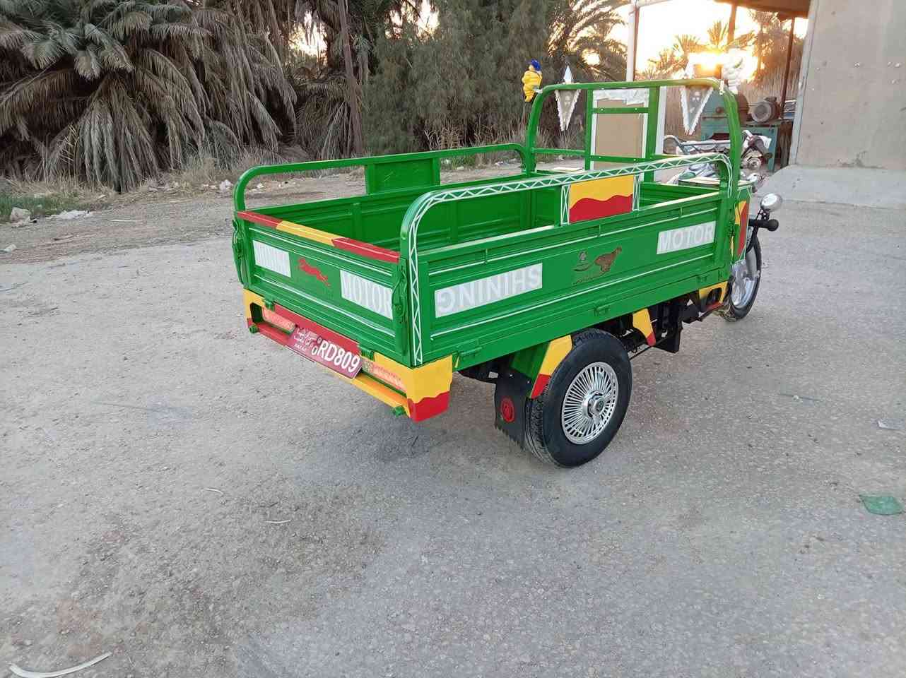 السلام عليكم ستوته للبيع موديل 21 محرك 21 اوراق اصولي كفاله عامه ستوته جاهزه سعر 1500 وبيها مجال المكان بابل الشوملي الرقم ***********
