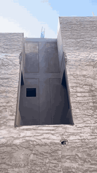 07764271142 السلام عليكم كل شيء نشتغل جص بورق اسبنت مثل هذا رقم عالشاش...