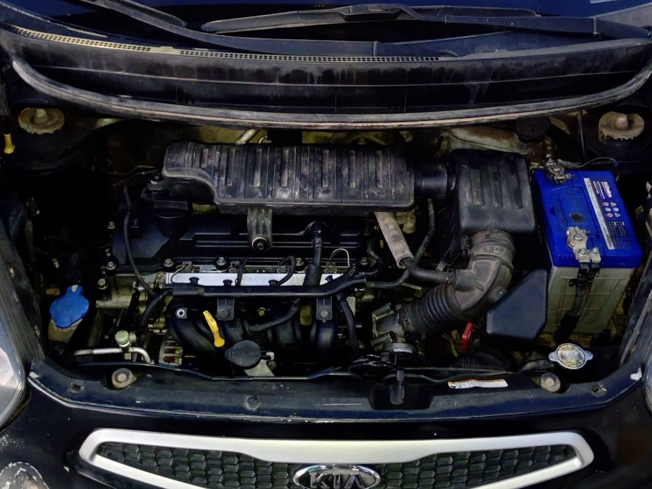 كياء بي كاندو موديل 2012 بدون صبغ محرك 16 كيرAT قطرتين مرغوب سنه ويه جديد كوبون   كامل سعر73...*********** فول اتماتيك
