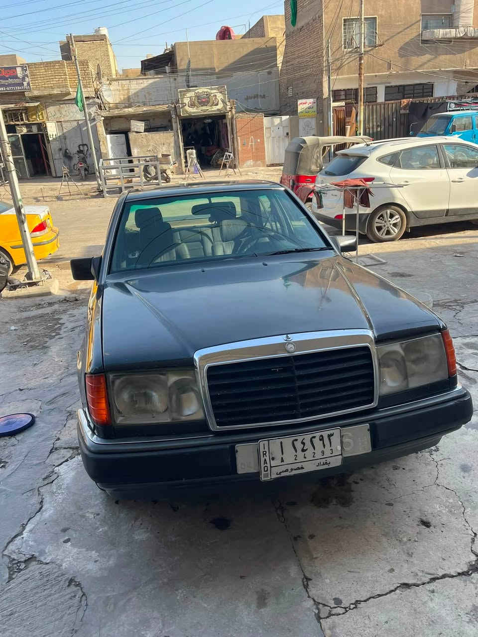 مارسدس دب 1991
مكينه بطه 2500 بيه صوت 

ساره تبريد جديد فريز كله كامل

كير شادله جديد 

قواعد دبل ما مصلحات 

عارضه 45مكاني بغداد الامين 

***********
