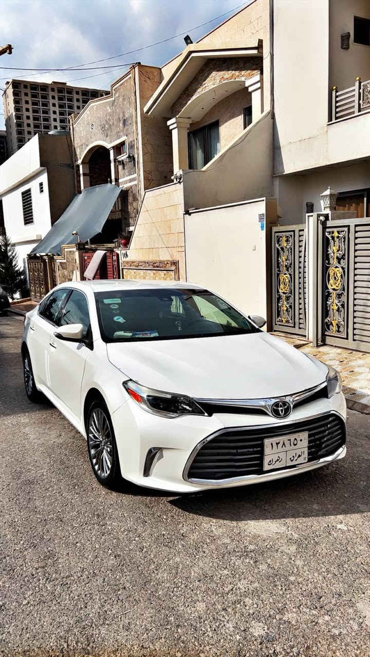 تۆیۆتا ئەڤەلۆن ٢٠١٨ی ئەمریکی مواسەفات Xle  سەیارەکە كلينه تا بڵێی جوانە تایە و ويلى ٢٠٢٢ی لەسەر داندراوە  سەيارەكه زور خاوينه ١٢٥ مايل رۆشتووە، كوشن هيتەرە رادارە خەتى جادە و تەعديد سرعه  لايت زينونه كوشن كاراباى  سەيارەكە زۆر خاوين ماوەتەوە سەیارەکە زۆر بێکێشەیە  گێر و مەکینە و کارەبایی بەشەرتە هەمووی رەقەم واتسەپ  *********** أربيل, العراق
